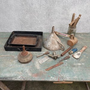Lote anterior: Lote de Embudo, Bandeja, Espátula y Accesorios Metálicos