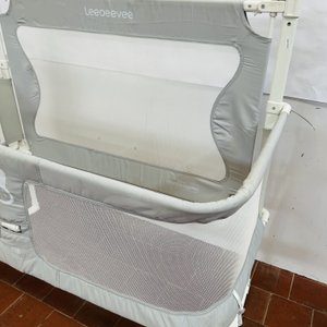 Cuna Corral Portátil para Bebé Leeoevee Gris - imagen 2