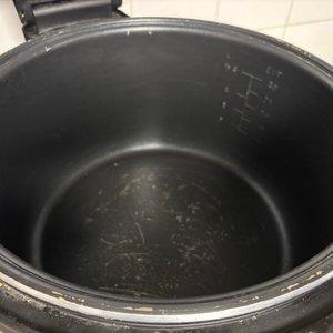 Olla Arrocera Eléctrica Valenti Acero Inoxidable 5.4 Lts - imagen 4