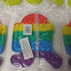 Pop It Anti-Estrés Multicolor Diseño Among Us - imagen 3