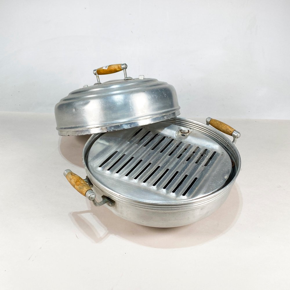 Lote anterior: Horno antiguo en aluminio mariposa con asas laterales y diámetro de 34 cm