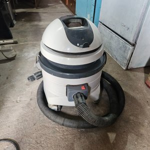 Lote anterior: Aspiradora industrial