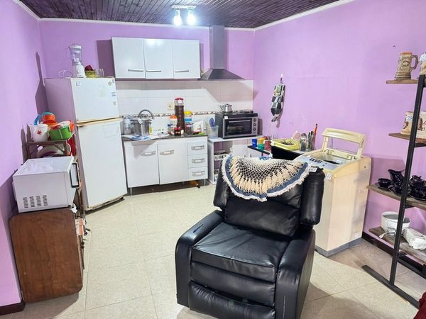 Descripción detallada de productos y muebles - imagen 1