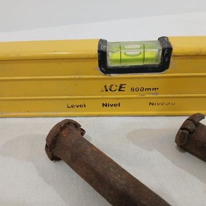 Nivel de 80cm, Mazo de 2kg y 3 Puntas de Construcción - imagen 2
