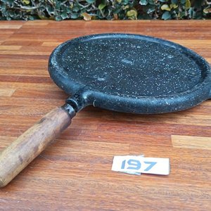 Plancha Bifera Churrasquera Acanalada de Hierro Fundido con Mango de Madera - imagen 2