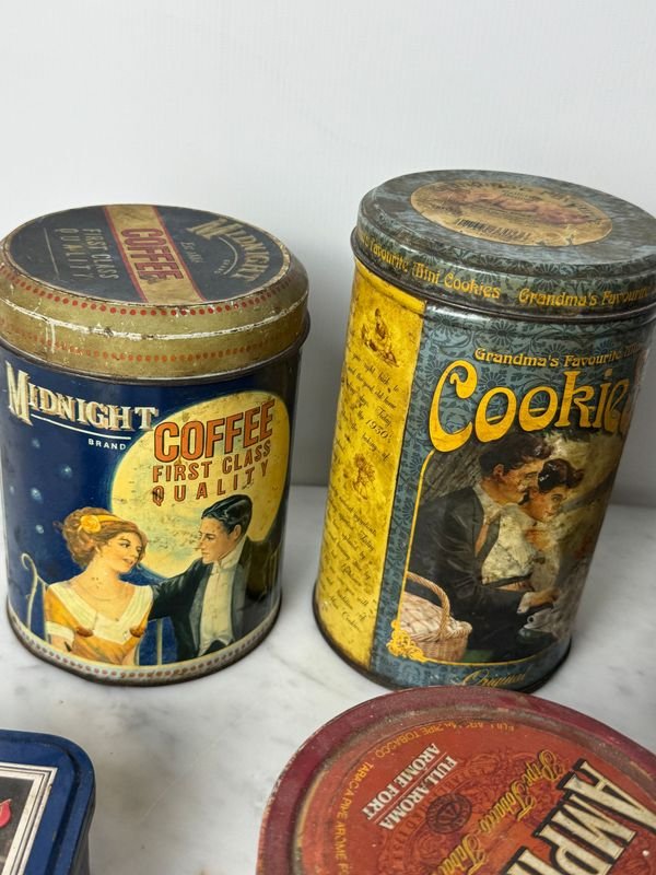 Colección de latas vintage de diferentes marcas - imagen 4