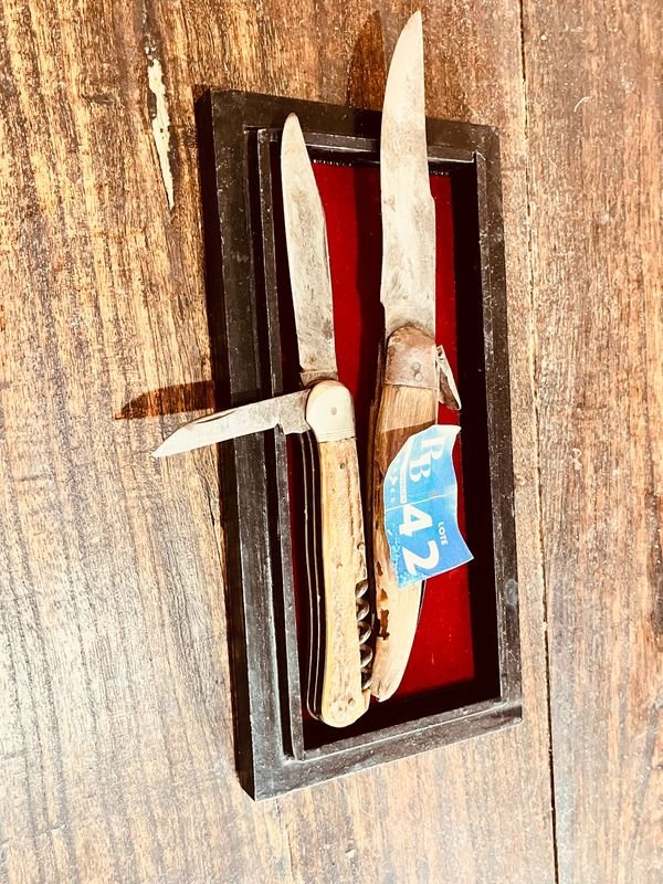 Lote anterior: 2 CORTA PLUMAS
