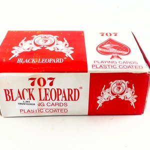 Lote anterior: Caja de Cartas Black Leopard 707 - 12 Mazos Plasti-Coated