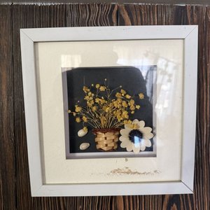 Set de 3 Cuadros con Flores Secas y Marcos Blancos y Plateados - imagen 5