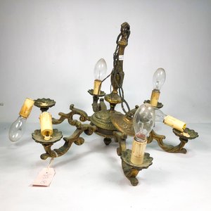 Araña de Bronce Labrada de Seis Luces - imagen 3