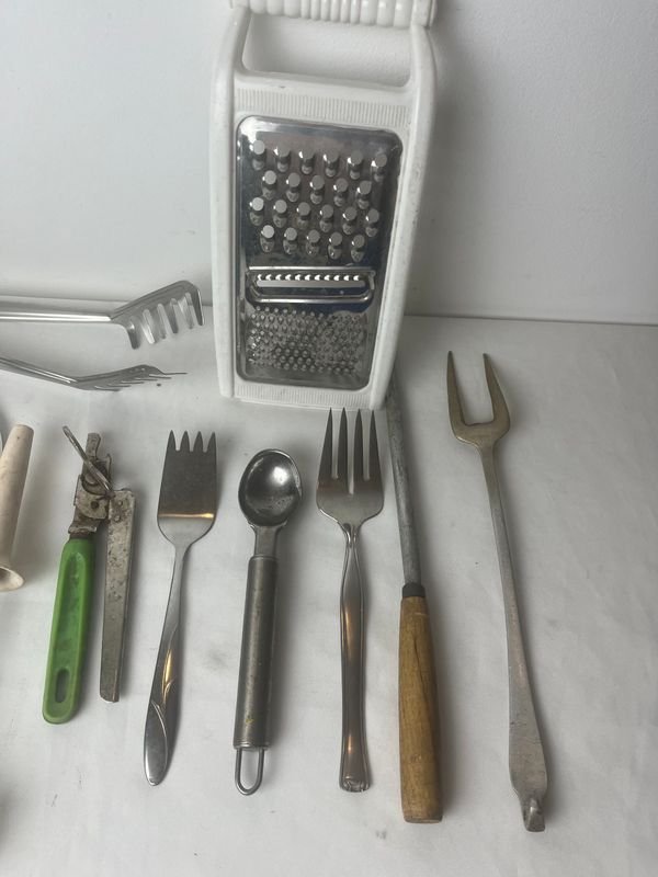 Utensilios de cocina en buen estado - imagen 4