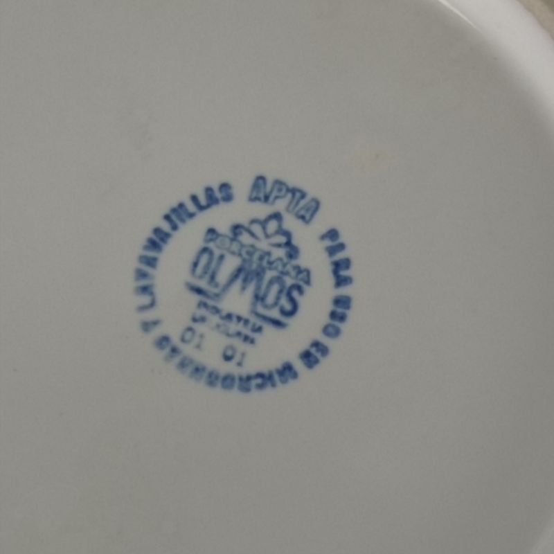 Platos de porcelana Olmos con publicidad de La Casa Violeta - imagen 4