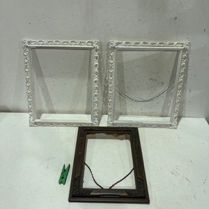 Lote siguiente: Lote de 3 Marcos Decorativos