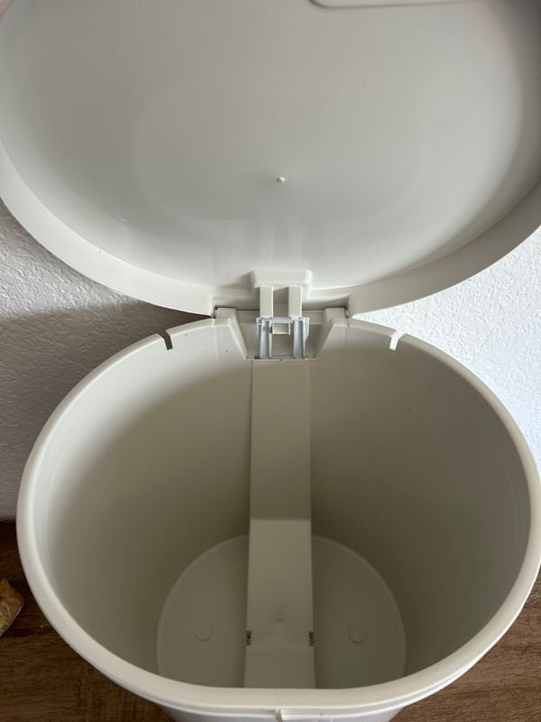 Papelera de 25L, nueva y de alta calidad - imagen 4