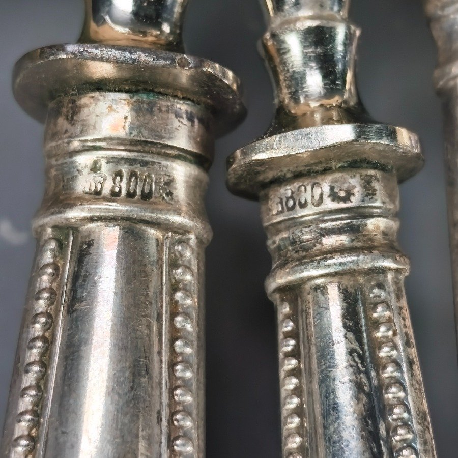 Juego de cuatro piezas de servir en metal niquelado con manijas de plata - imagen 8