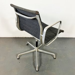 Sillón de Oficina Giratorio Estilo Herman Miller Tapizado Gris - imagen 4