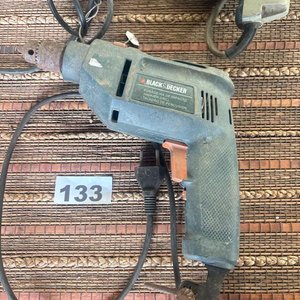 Lote siguiente: Lote de 3 Taladros Eléctricos Black & Decker y Arno