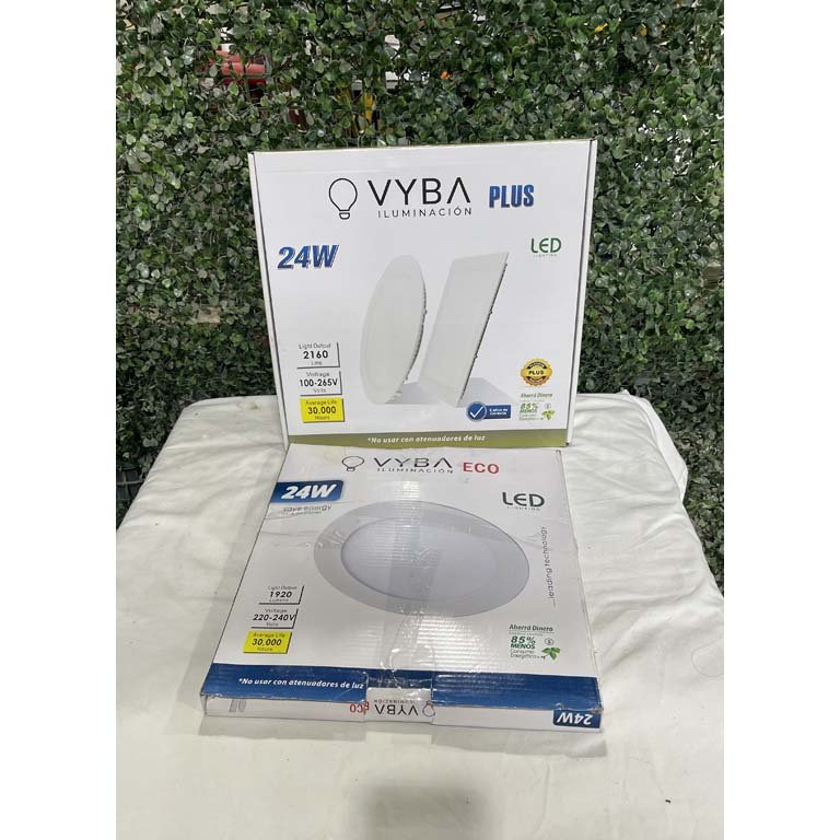 2 Plafones LED Diferentes - Vyba Plus y Vyba Eco