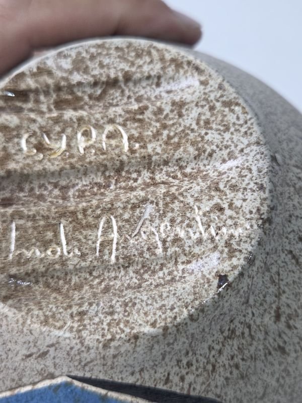 Jarra cerámica artesanal firmada - imagen 8
