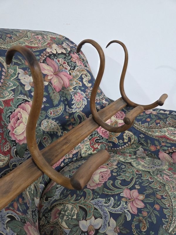 Antiguo perchero Thonet de 4 ganchos en madera - imagen 3