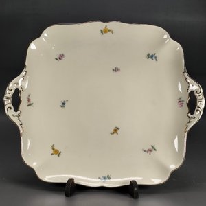 Lote anterior: Plato para Masas Hutschenreuther Porcelana Alemana Floral Dorado