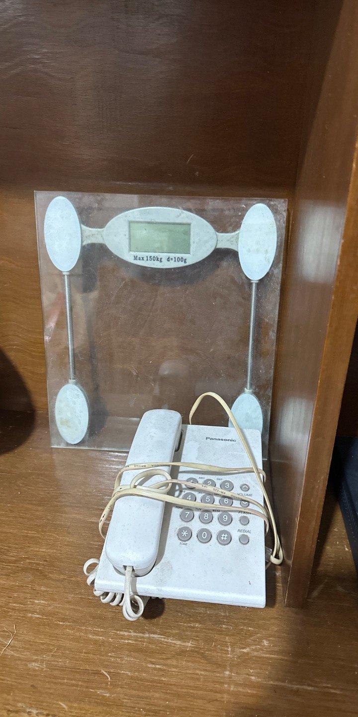 Lote anterior: Balanza y teléfono digital para pesar hasta 150kg