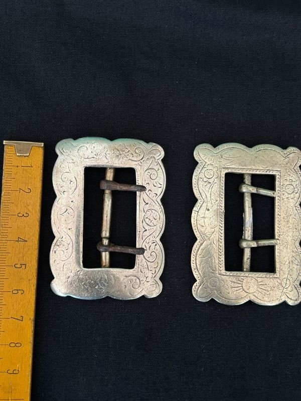 Lote de hebillas metálicas en blanco - imagen 3