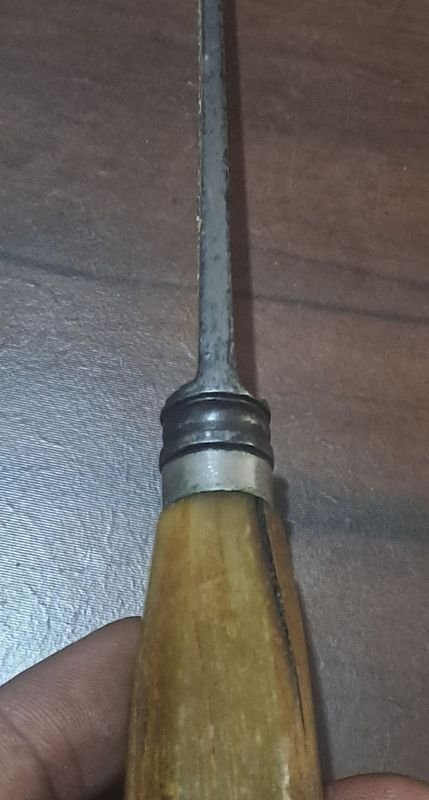 Cuchillo criollo antiguo con botón forjado y cabo de guampa rubia acuñado Franz Wenk Solingen - imagen 3