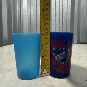 Lote de 9 Vasos Plásticos Infantiles de Varios Diseños y Tamaños - imagen 17
