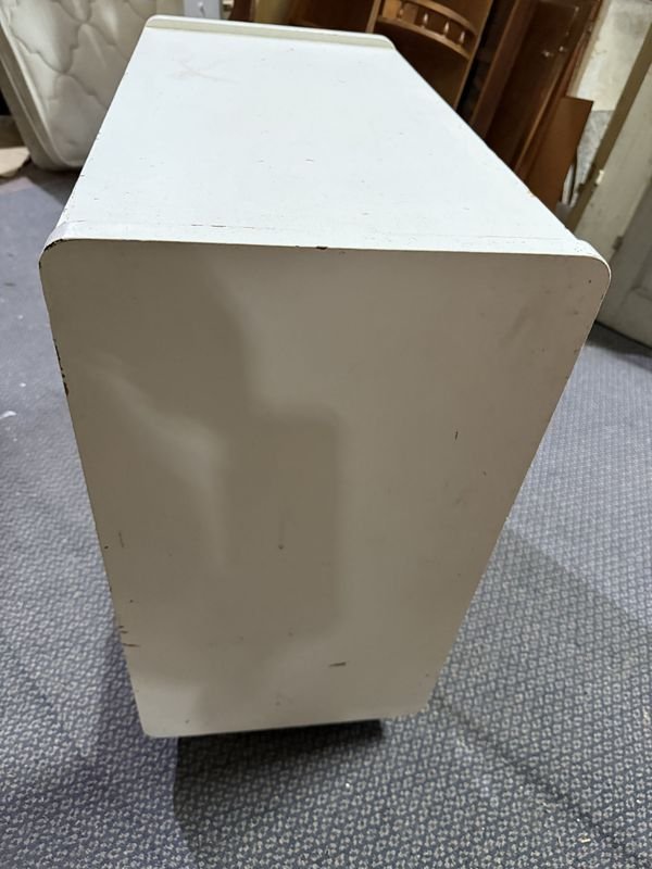 Mesa auxiliar con ruedas para el hogar - imagen 4