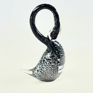Figura Cisne Cristal Murano Negro con Detalles Plateados 15.5 cm - imagen 2