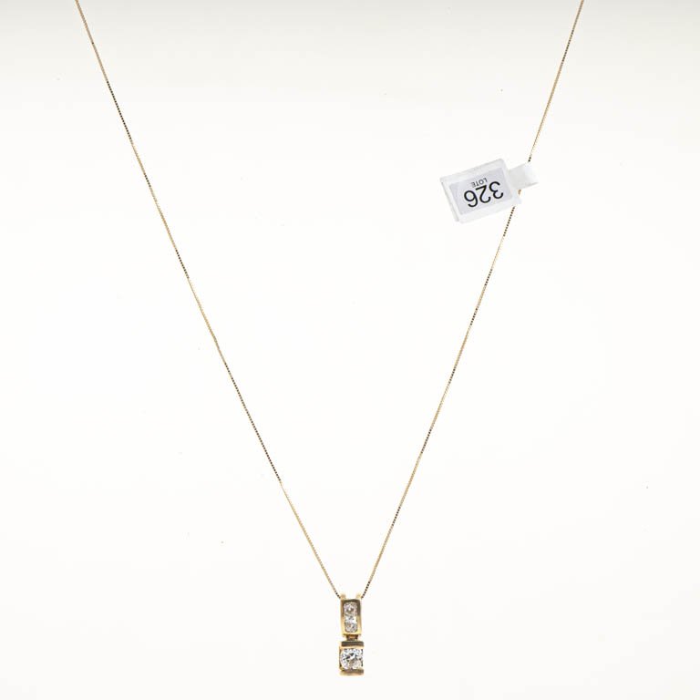 Cadena con colgante oro 18k y brillantes - imagen 2