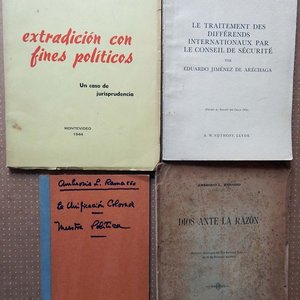 Lote de 4 Libros: La Unificación Colorada, Dios Ante La Razón, Extradición Con Fines Políticos y Controversias Internacionales - imagen 1