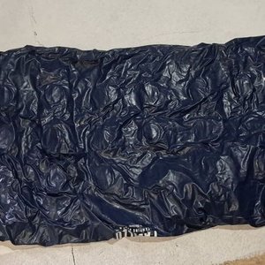 Lote siguiente: Colchón Inflable de 1 Plaza Azul Marino