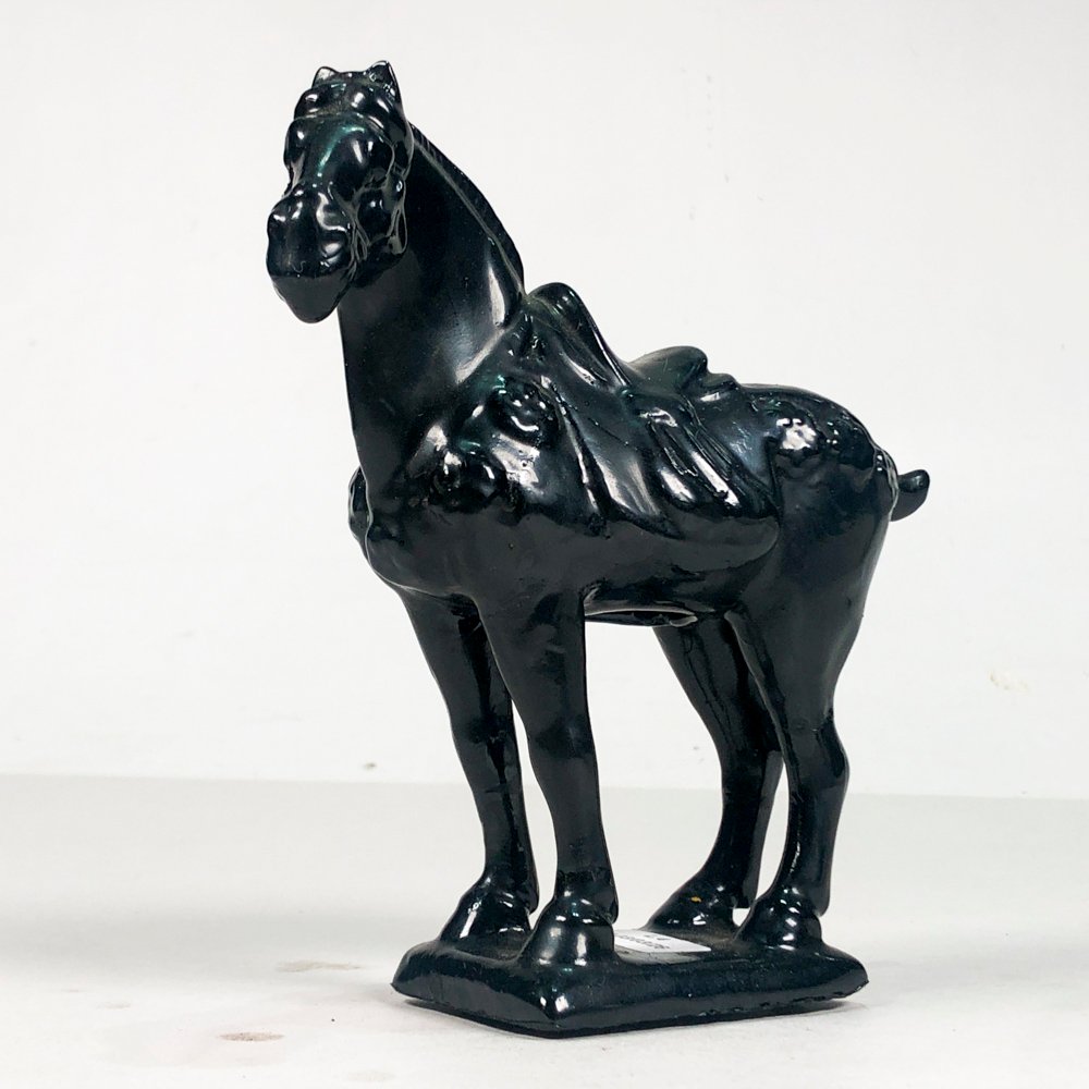 Figura de caballo en loza negra - imagen 2