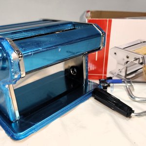 Máquina para Hacer Pastas Manual de Acero Inoxidable, Nueva en Caja - imagen 1