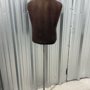 Maniquí Torso de Costura con Pie Metálico - Exhibición de Ropa - imagen 2