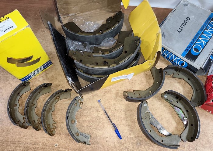 Patines de freno para Nissan Sunny, Frontier, Chevrolet Astra y Vectra/Kadett - imagen 3