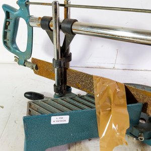 Sierra Manual Ingletadora para Cortes Precisos - imagen 6