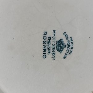 Lote de Vajilla de Loza: Sopera, Fuentes, Salsera y Platos - imagen 13