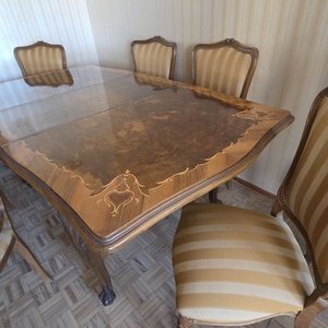 Juego de Comedor Francés Estilo Luis XV con Marquetería y Tapizado Rayado - imagen 7