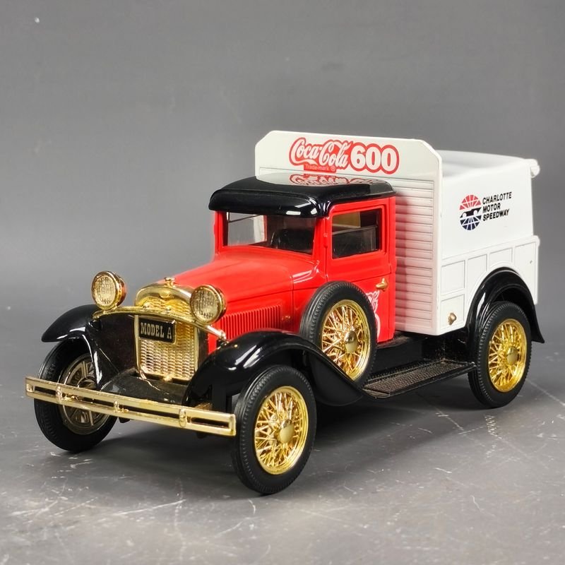 Lote anterior: Camión Alcancía Coca Cola 600, Die Cast Metal serie especial, Ford A Edición Limitada