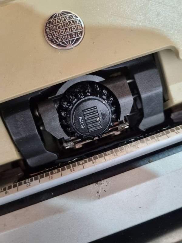 Item 871640 - Image 9