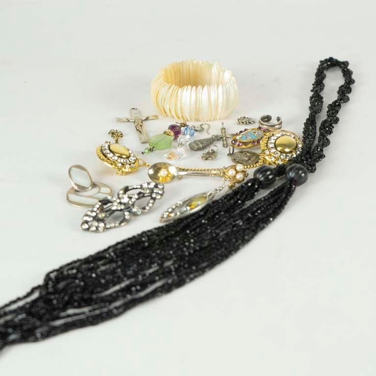 Item 2103744 - Image 0