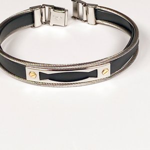 Pulsera de Caucho, Acero y Oro con Cierre Desplegable - imagen 3