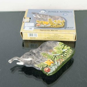 Despojador de Cucharas con Figura de Elefante Stephanie Stouffer, Caja Original - imagen 1