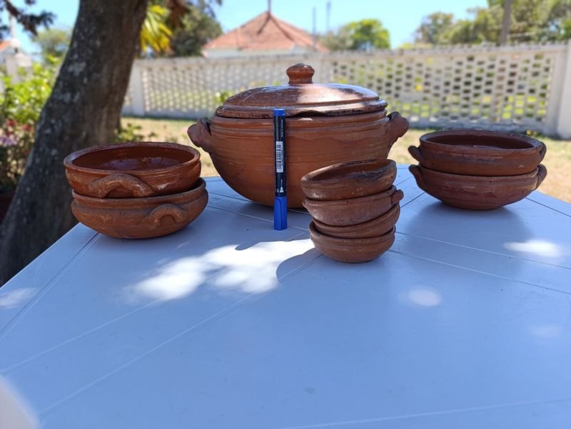 Olla de barro y cazuelitas para cocina - imagen 2