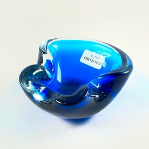 Lote siguiente: Cenicero de Murano Azul Intenso