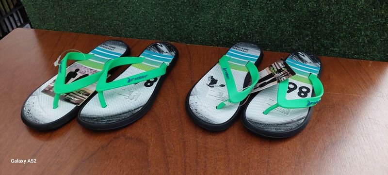 Lote anterior: Zapatillas de Playa con Diseño Impresionante