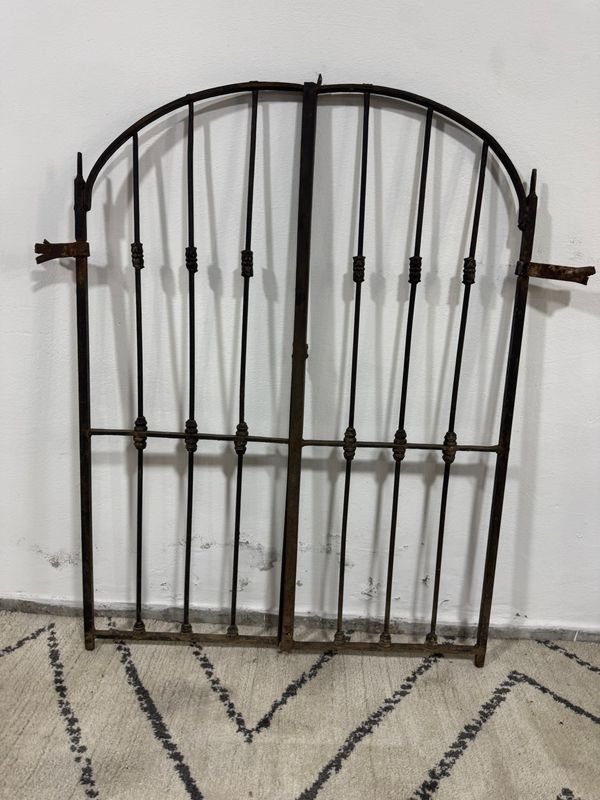 Item 872083 - Image 0